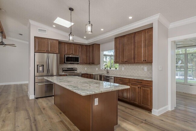 Building Photo - 4246 Marine Pkwy