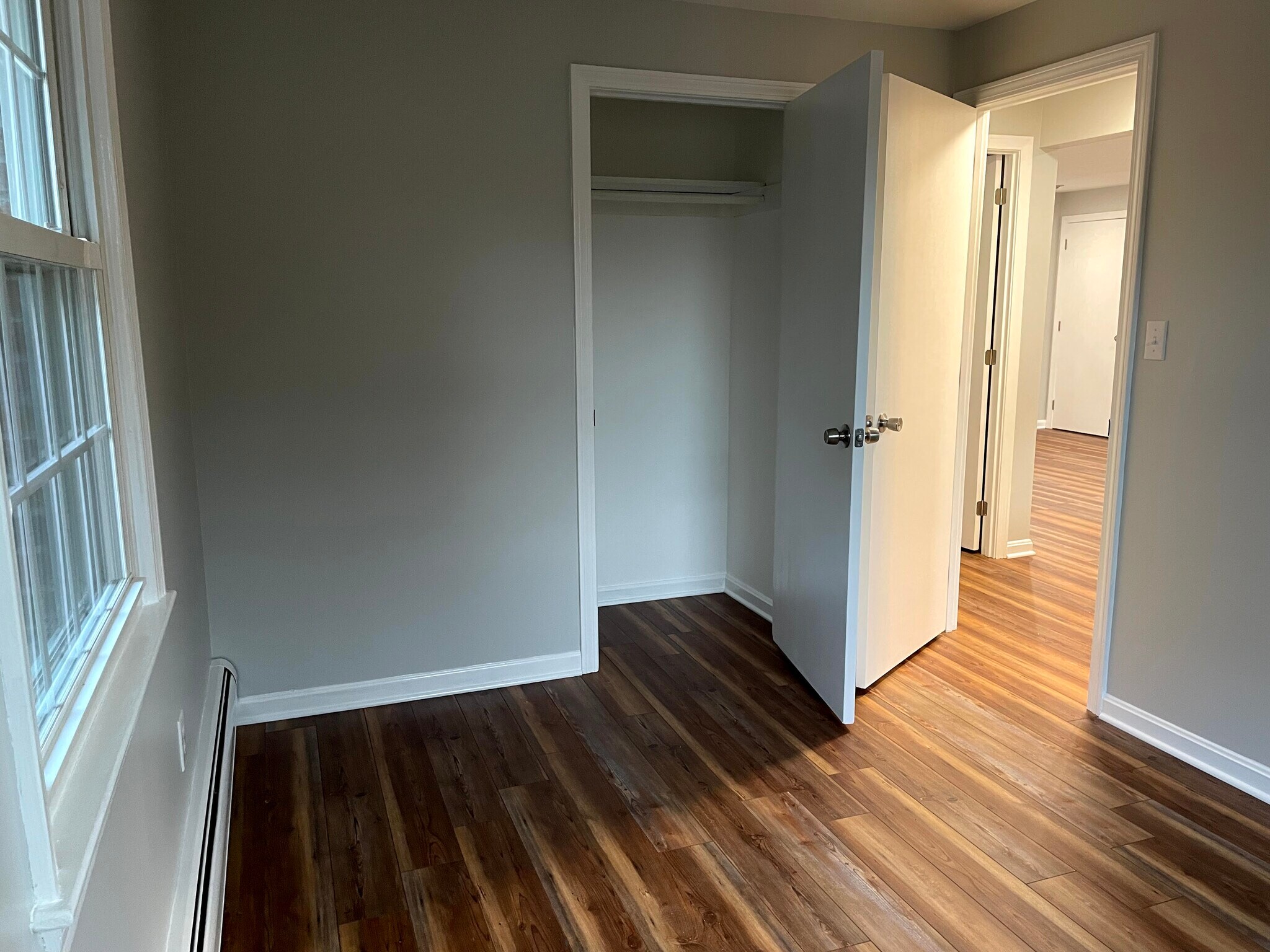 Building Photo - 180 Tyngsboro Rd