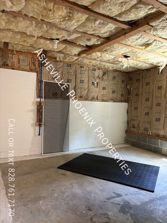 Building Photo - 73 Creeks End Cir