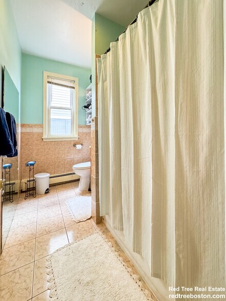 Building Photo - 33 Shannon St