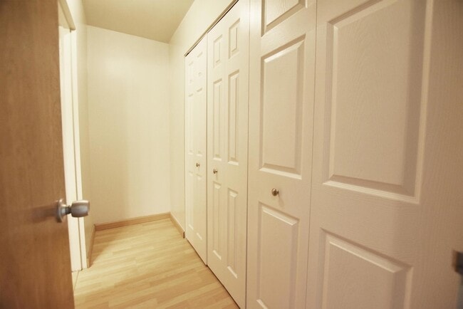 Building Photo - 555 E William St