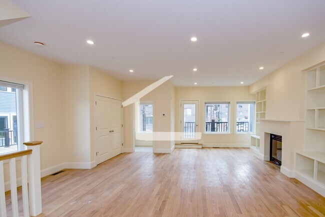 Building Photo - 120 Tremont St