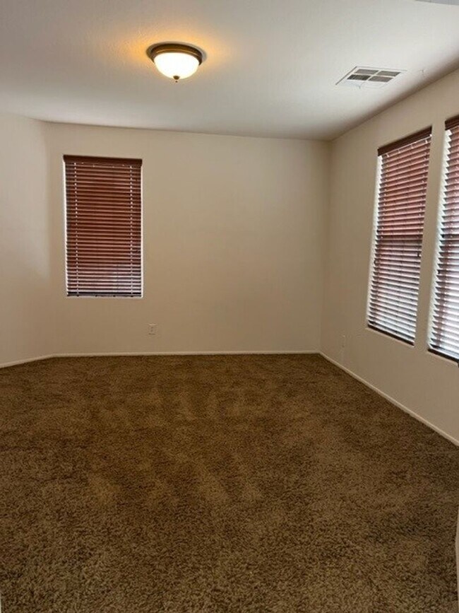 Building Photo - Sunnyvale - Gilbert