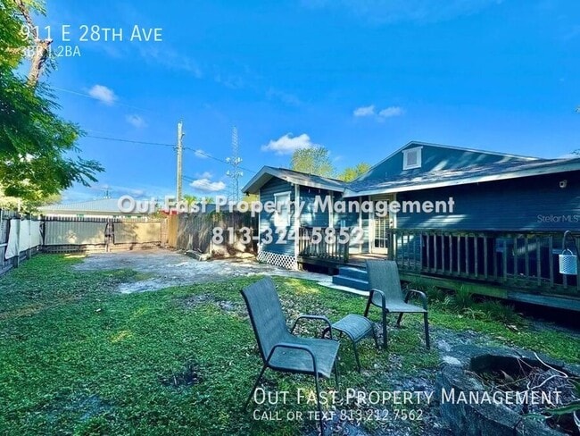 Building Photo - 911 E 28th Ave