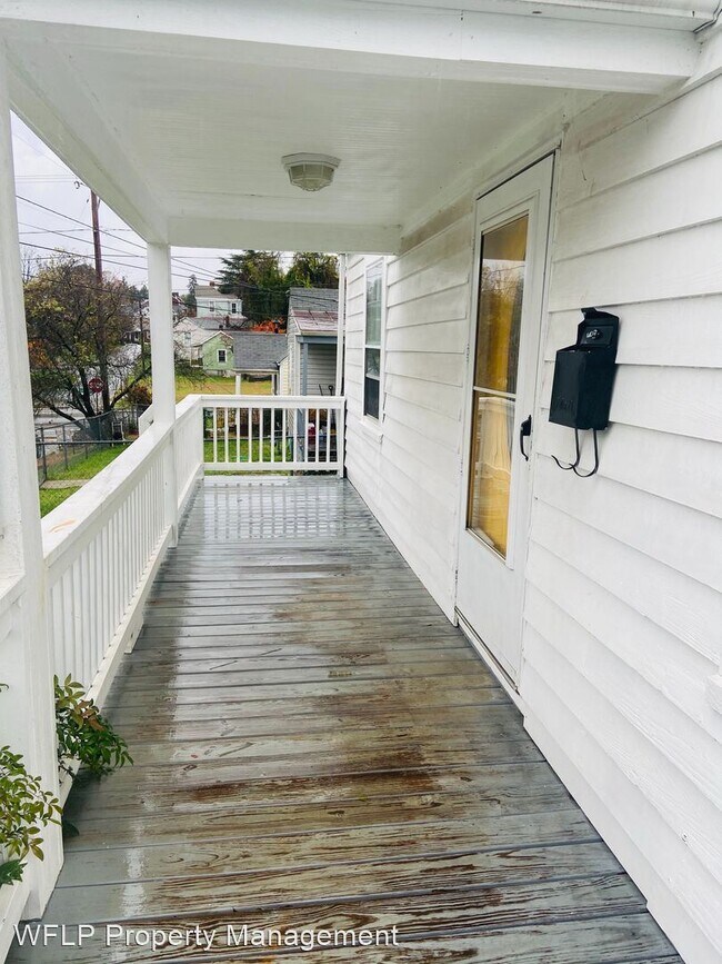 Building Photo - 2 br, 1 bath House - 2021 Rose Ln