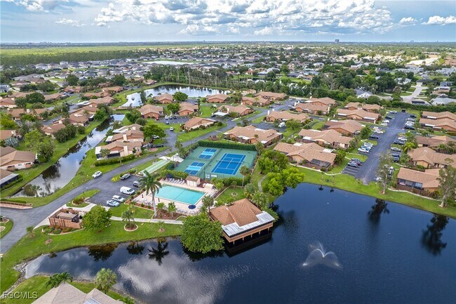 Building Photo - 6322 Royal Woods Dr