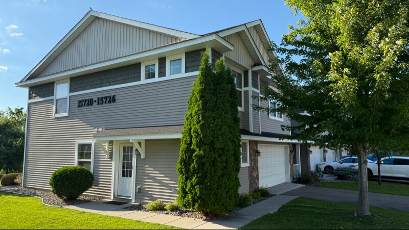 Building Photo - 15726 60th Ave N