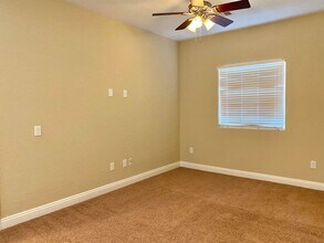 Building Photo - Summerlin South with Downstairs Master & C...