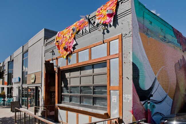 Building Photo - 2715 Blake St