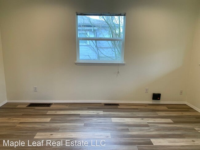 Building Photo - 2 br, 1 bath House - 4224 42nd Ave S