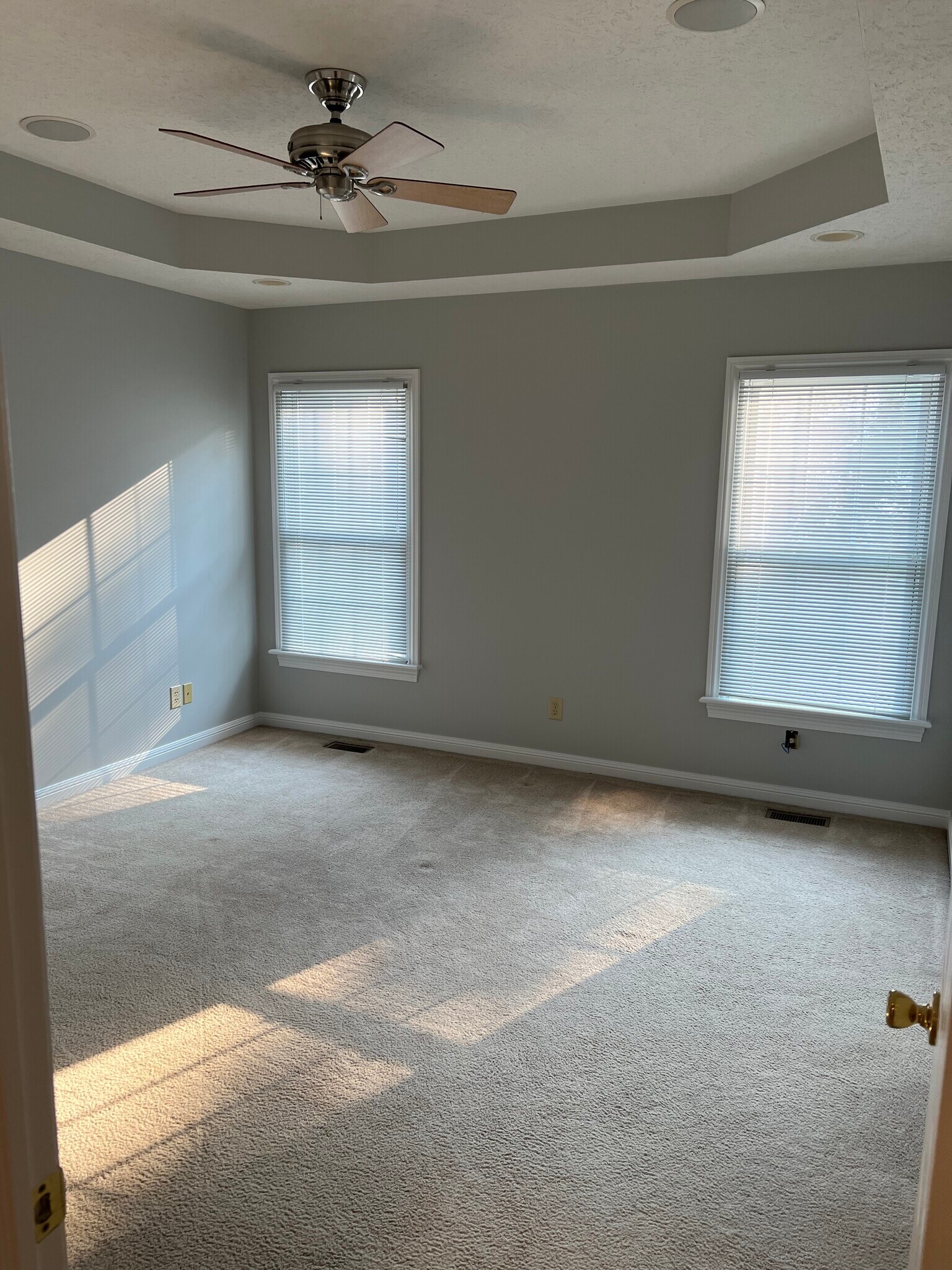 Building Photo - 155 Chelsea Cir