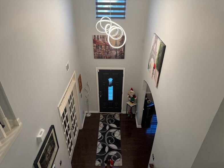 Building Photo - 1489 Washington Rose Ave