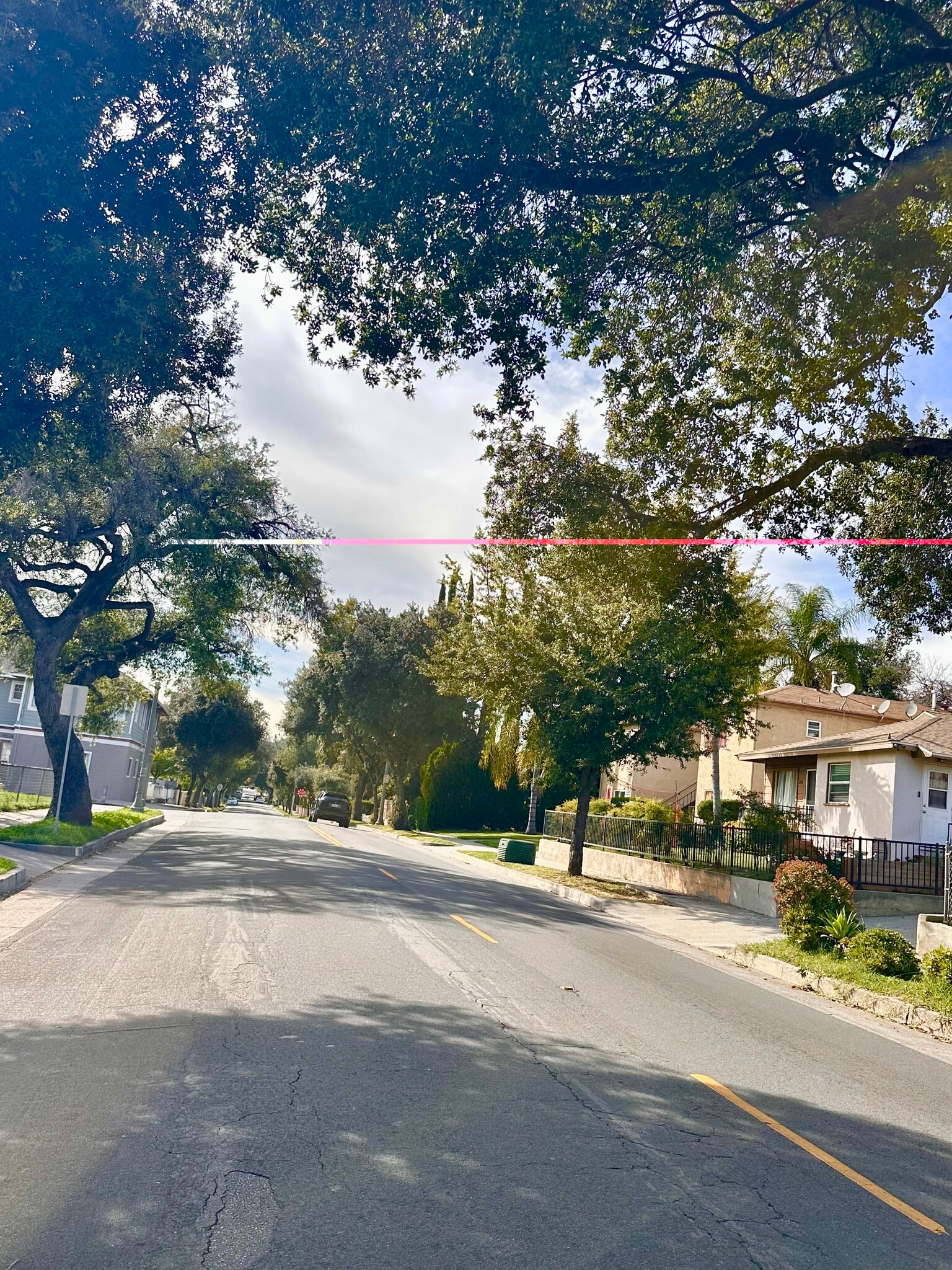 Building Photo - 915 N Los Robles Ave