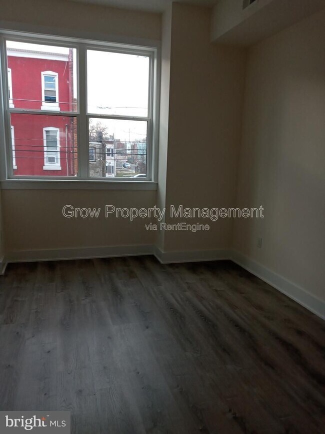 Building Photo - 2127 N 9th St