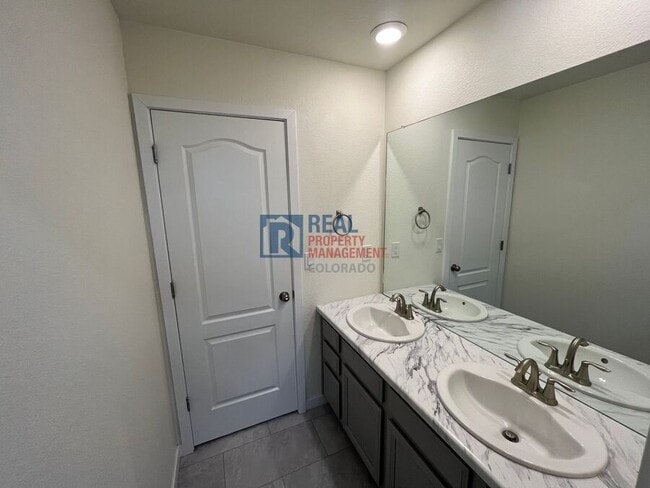 Building Photo - 2909 Comet St