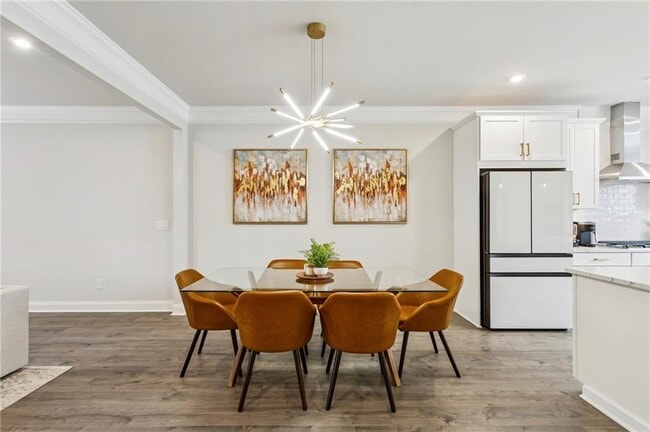 Building Photo - 1368 Live Oak Ln