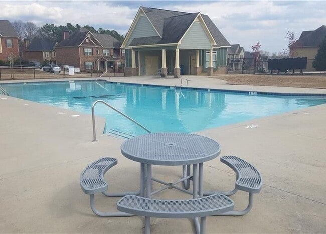 Building Photo - 741 Stonebranch Dr