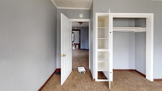 Building Photo - 144 Ave. C