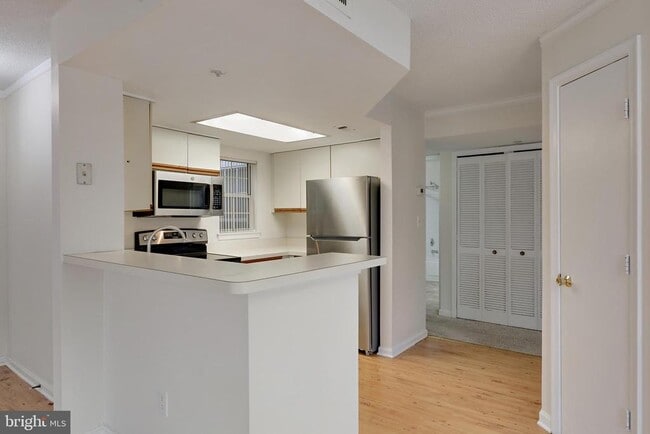 Building Photo - 14229 Bowsprit Ln