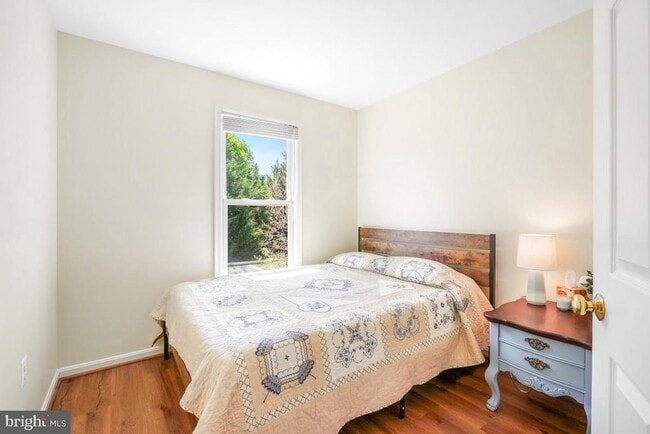 Building Photo - 46934 Trumpet Cir