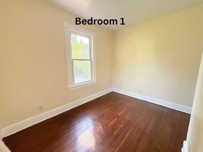 Building Photo - 272 Highland Ave