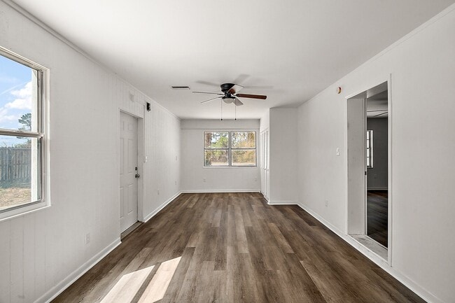 Building Photo - 33830 S Haines Creek Rd