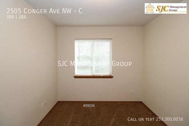 Building Photo - 2505 Conger Ave NW