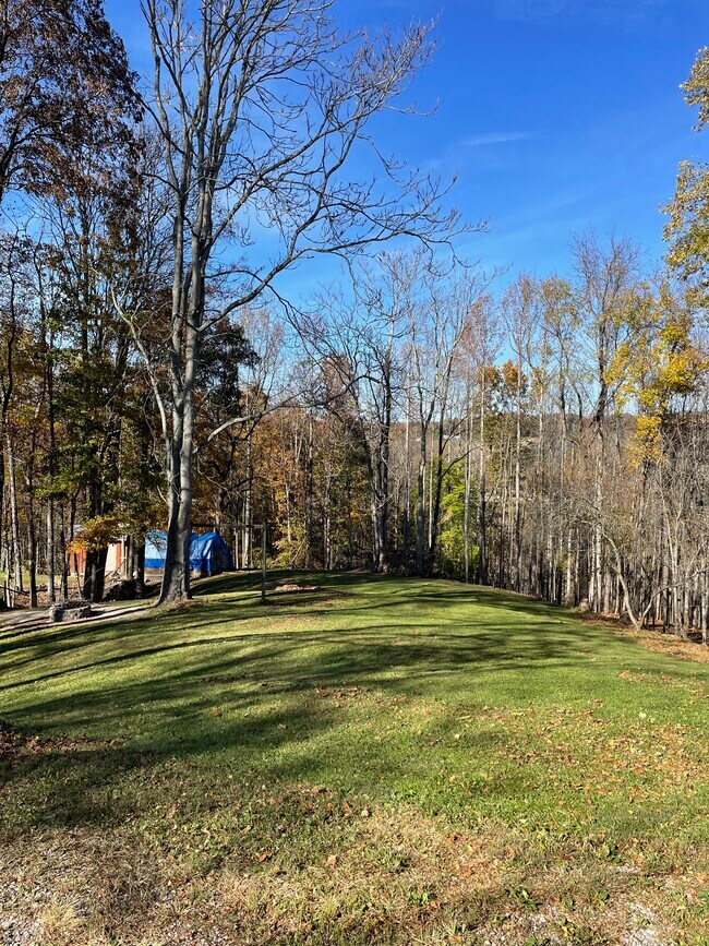 Building Photo - 660 Black Bear Run Rd