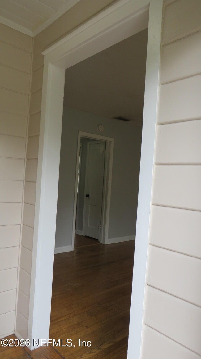 Building Photo - 4811 Sefa Cir N