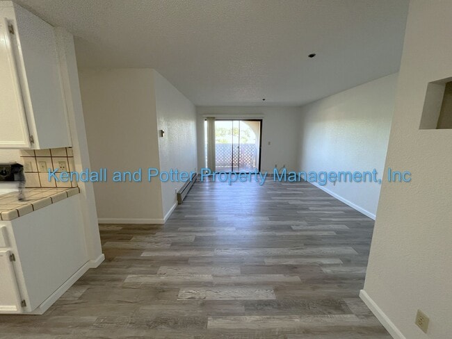 Building Photo - Madonna Vista Condo