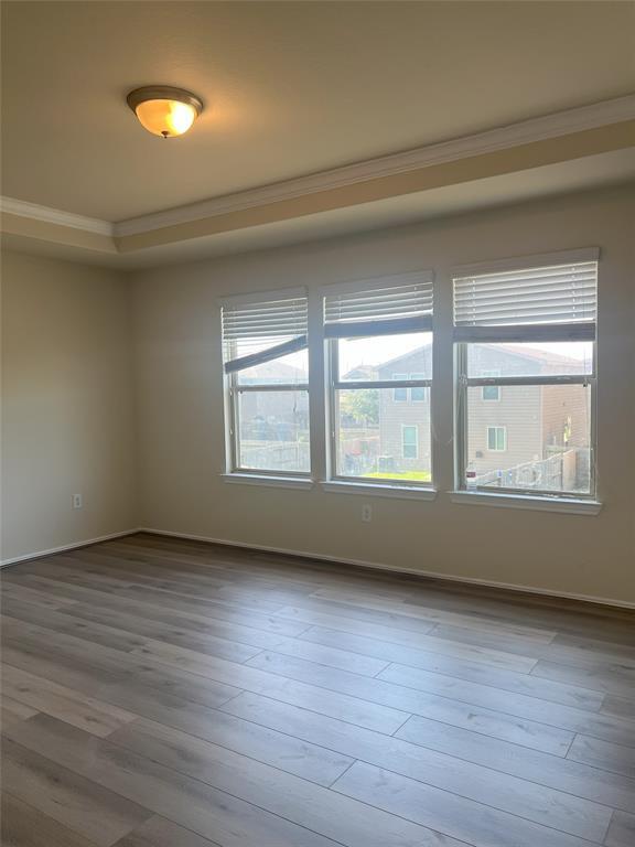 Building Photo - 15827 Sunny Stone Dr