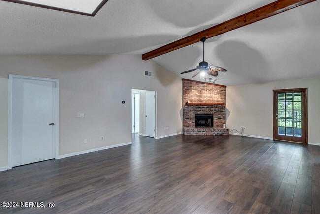 Building Photo - 4518 Crosstie Rd N