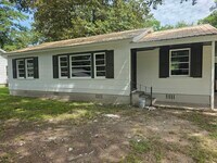 Building Photo - 1009 Beatrice Ave