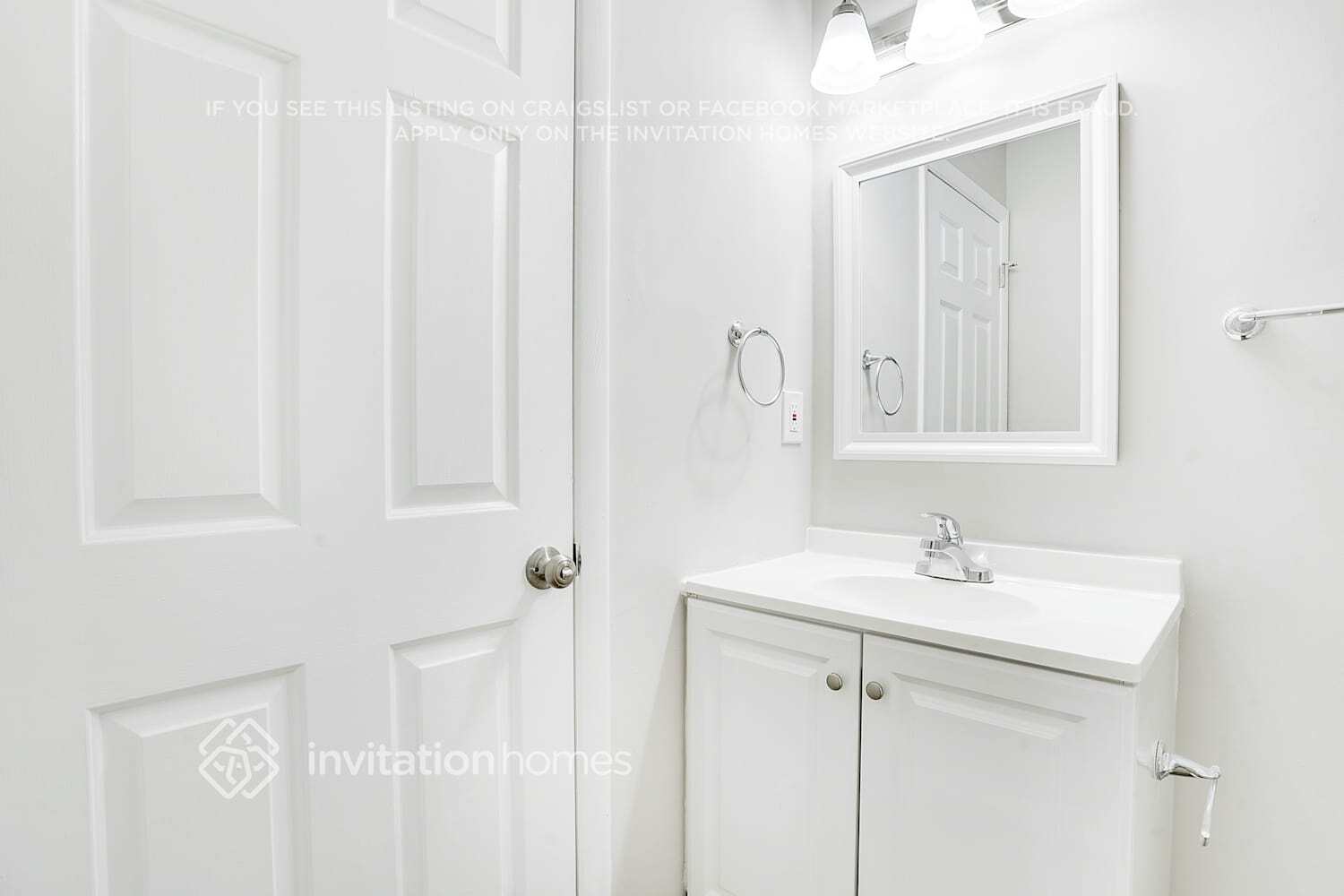 Building Photo - 6608 E Windsor Ln