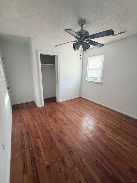 Building Photo - 2141 Ester Ct