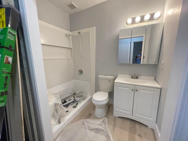 Building Photo - 41-43-43 Central St