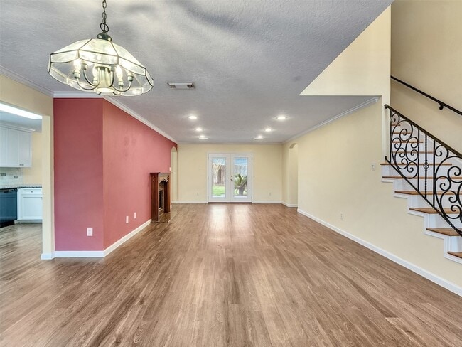 Building Photo - 1814 Oak Valley Dr