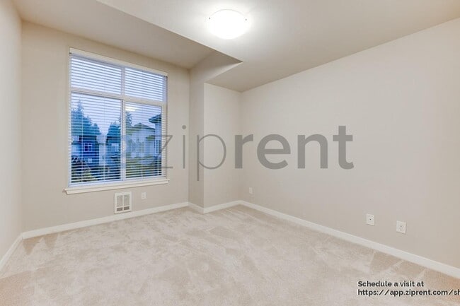 Building Photo - 19225 Damson Rd