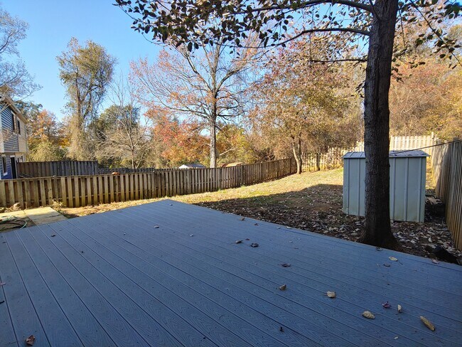 Building Photo - 240 Ternwing Dr