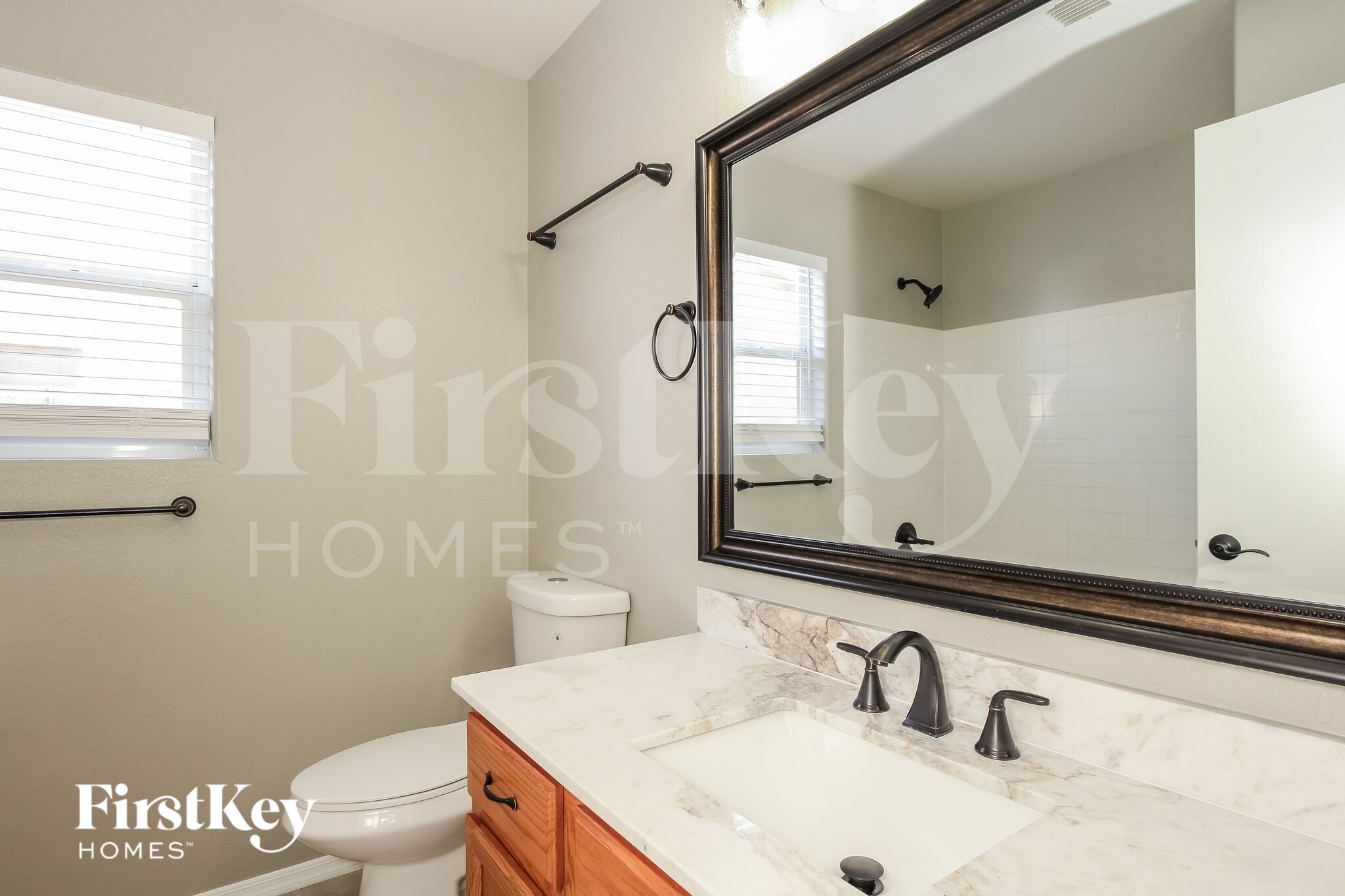 Building Photo - 6396 N 81st Dr