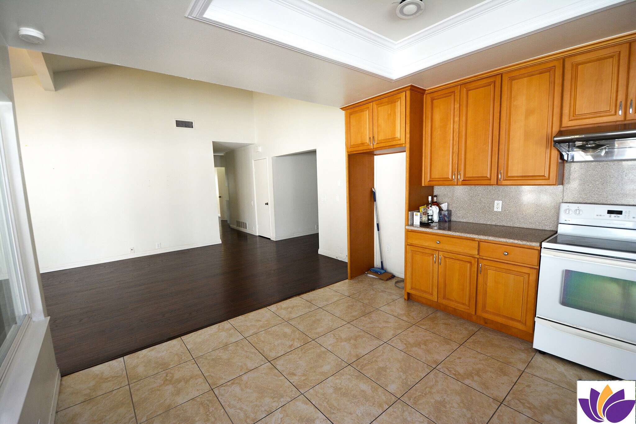 Building Photo - 3025 Morningside Dr