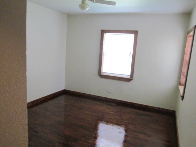 Building Photo - 4306 Walnut St