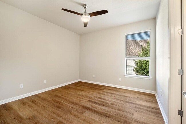 Building Photo - 15913 Spillman Ranch Loop