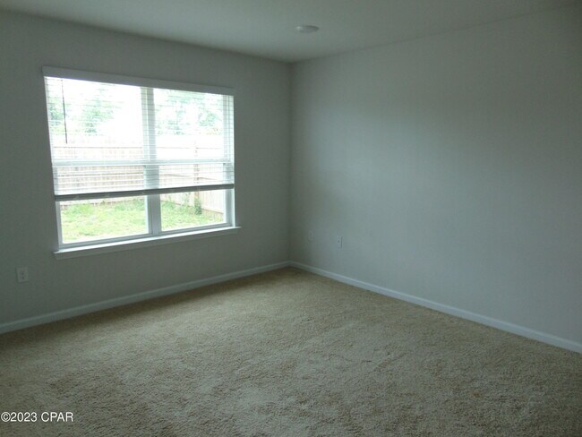 Building Photo - 105 Osprey Lake Rd