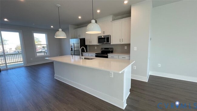 Building Photo - 10120 All Star Blvd