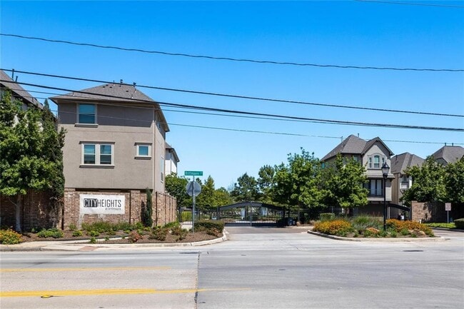Building Photo - 1511 Peyton Oaks Pl