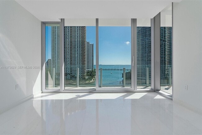 Building Photo - 300 Biscayne Blvd Way