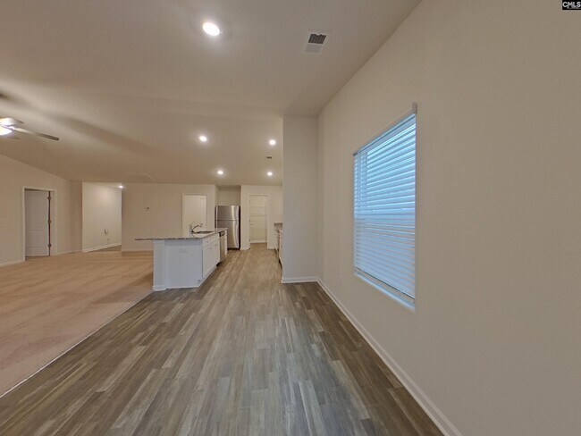 Building Photo - 202 Sundew Rd