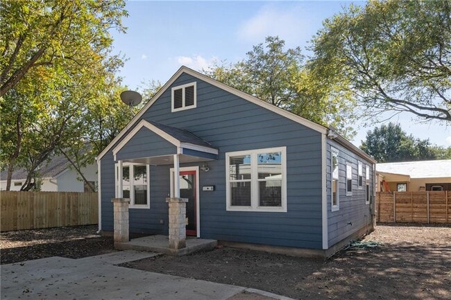 Building Photo - 4415 Clawson Rd