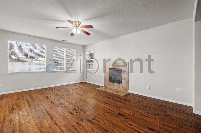 Building Photo - 1137 St Croix Way